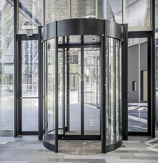 Otomatik Döner Kapı Sistemleri